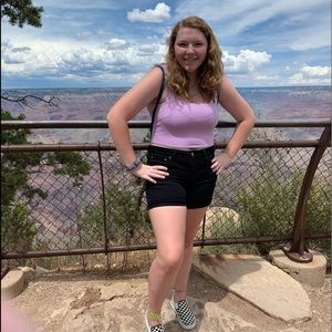 Meet your Posher, Cindi